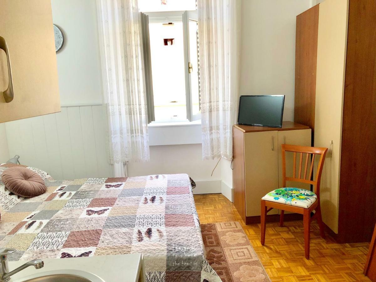 Studio & Free Parking, Aircool, Fresh Bedding Apartman Lovran Kültér fotó